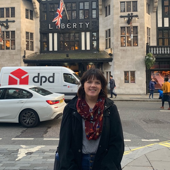 Meet your Posher, Katelynn - Picture 7 of 8